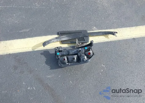 2023 Chevrolet Suburban 2Wd Premier из США, поврежденный, VIN 1GNSCFKD6PR470145